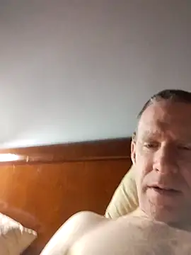 Snapshot of Blondinet92 chatting on March 4, 9:22 pm Blondinet92 online show from March 4, 9:22 pm