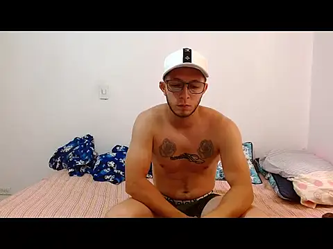 king-Randal online show from April 14, 3:06 pm