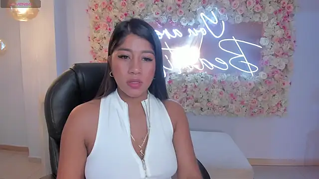 JessicaWilliams1 online show from December 2, 5:31 am