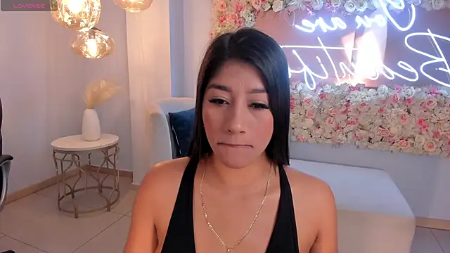 JessicaWilliams1 online show from September 21, 9:25 am