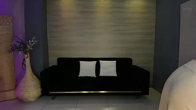 JessicaWilliams1 online show from October 2, 9:45 am