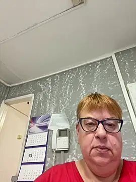 Snapshot of Klio5678 chatting on July 14, 7:20 pm Klio5678 online show from July 14, 7:20 pm