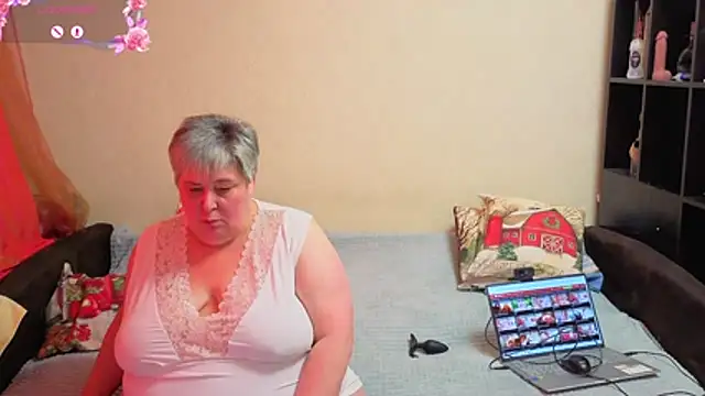 Klio5678 online show from February 19, 8:55 am