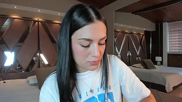 carina rossi online show from October 15, 12:24 pm