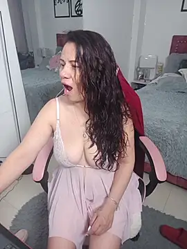 Marie Mature online show from May 27, 11:34 pm