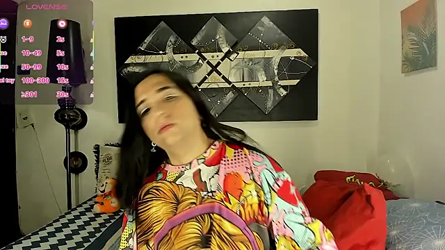 SARAMISHA online show from February 7, 3:31 pm