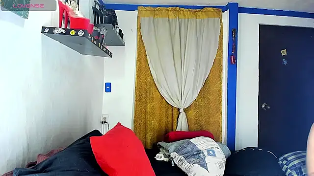 SARAMISHA online show from March 26, 3:10 pm