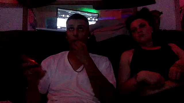 Snapshot of sammbae23 chatting on October 17, 1:53 am sammbae23 online show from October 17, 1:53 am