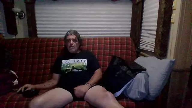 lateniter online show from May 17, 4:12 am
