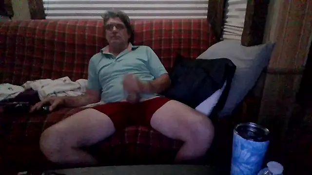 lateniter online show from March 8, 10:18 am