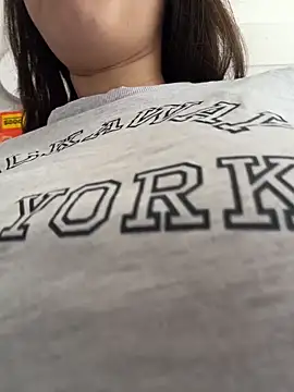 LittleDoll    online show from February 25, 1:44 pm