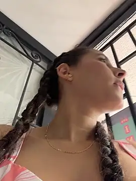 LittleDoll    online show from February 16, 3:10 pm