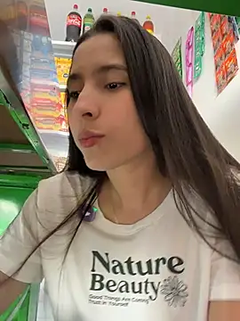Snapshot of LittleDoll___ chatting on July 13, 12:59 pm LittleDoll online show from July 13, 12:59 pm