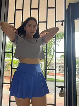 LittleDoll    online show from April 29, 4:33 pm