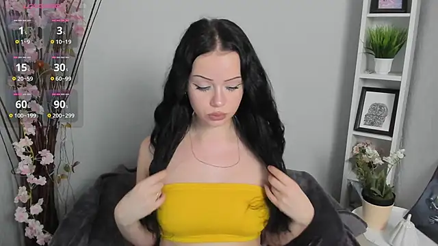 Lori  Hell online show from May 8, 3:43 am