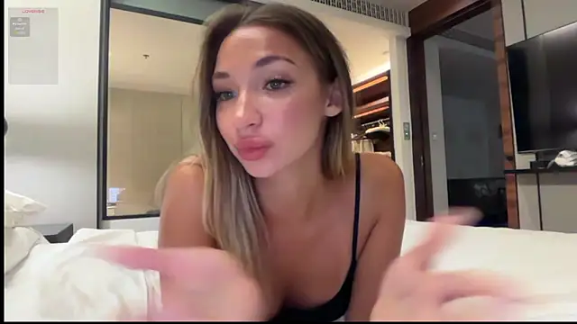 Snapshot of bailey_kat chatting on May 28, 4:57 pm bailey kat online show from May 28, 4:57 pm