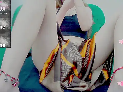 Snapshot of nina9384 chatting on September 13, 12:16 pm nina9384 online show from September 13, 12:16 pm