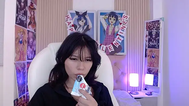 Snapshot of tatty_wilson chatting on February 12, 12:44 pm tatty wilson online show from February 12, 12:44 pm