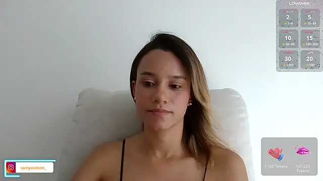 Snapshot of SamanthaWatson chatting on June 12, 6:38 pm SamanthaWatson online show from June 12, 6:38 pm