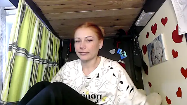 HarleyQuinn 69 online show from September 29, 9:05 am