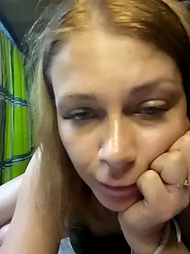 Snapshot of HarleyQuinn_69 chatting on June 22, 11:29 am HarleyQuinn 69 online show from June 22, 11:29 am