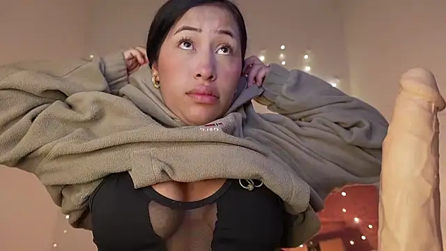 Snapshot of nerak_1a_ chatting on November 6, 7:51 pm nerak 1a online show from November 6, 7:51 pm