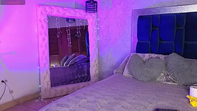 ashley brend online show from October 15, 9:23 pm