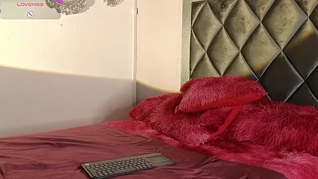 ashley brend online show from February 25, 9:36 pm