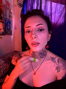 LiliJones  online show from September 14, 4:51 pm