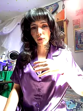 Snapshot of LiliJones_ chatting on November 6, 3:27 pm LiliJones online show from November 6, 3:27 pm