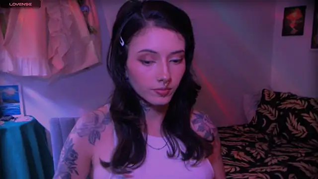 LiliJones  online show from March 24, 4:51 pm