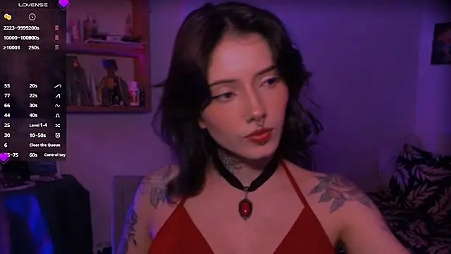 LiliJones  online show from March 18, 6:42 pm