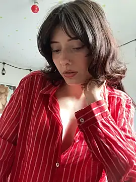 LiliJones  online show from February 17, 3:42 pm