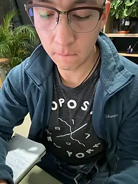 Snapshot of 97banana chatting on September 18, 10:57 pm 97banana online show from September 18, 10:57 pm