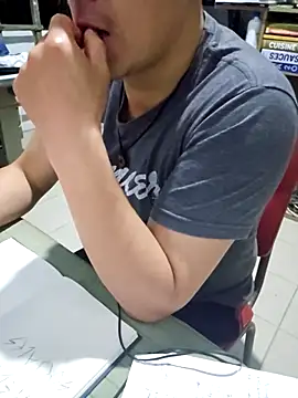 Snapshot of 97banana chatting on March 20, 12:19 am 97banana online show from March 20, 12:19 am