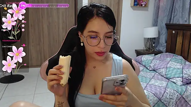 camilita08 online show from June 25, 9:20 pm