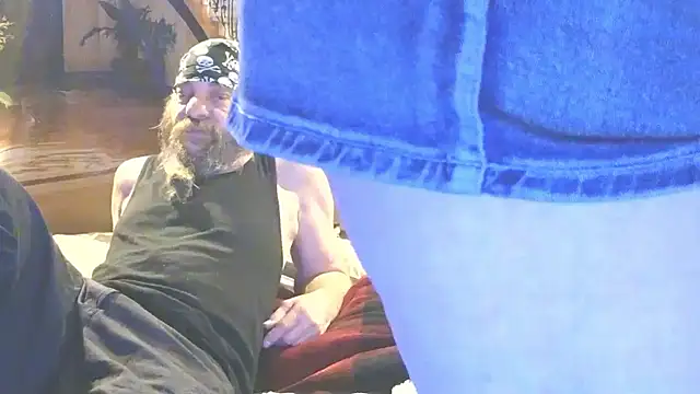 PropertyAndBiker online show from November 13, 11:08 pm