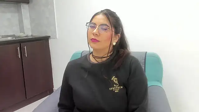 Luna Dumont online show from December 20, 11:13 am