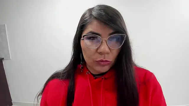 Snapshot of Luna_Dumont chatting on October 4, 11:12 am Luna Dumont online show from October 4, 11:12 am