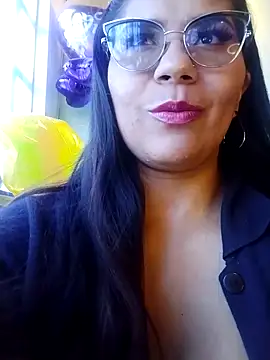 Snapshot of Luna_Dumont chatting on September 25, 1:50 pm Luna Dumont online show from September 25, 1:50 pm