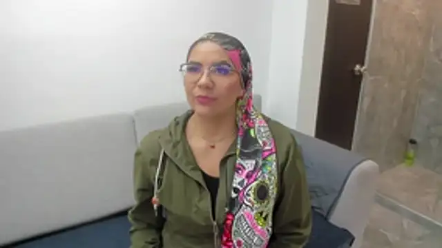 Luna Dumont online show from January 15, 11:13 am