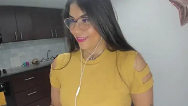 Luna Dumont online show from March 5, 11:07 am