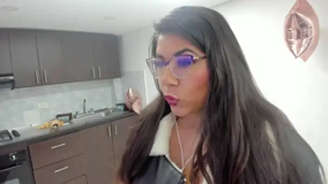 Luna Dumont online show from February 19, 11:07 am