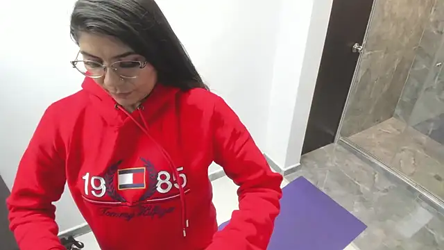 Snapshot of Luna_Dumont chatting on October 18, 11:23 am Luna Dumont online show from October 18, 11:23 am