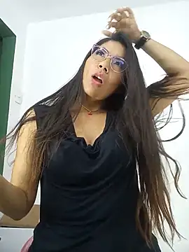 Snapshot of Luna_Dumont chatting on June 18, 11:26 am Luna Dumont online show from June 18, 11:26 am