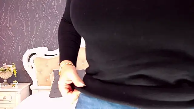 Lauren Saint online show from November 23, 10:03 am