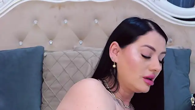 Lauren Saint online show from March 31, 12:07 pm