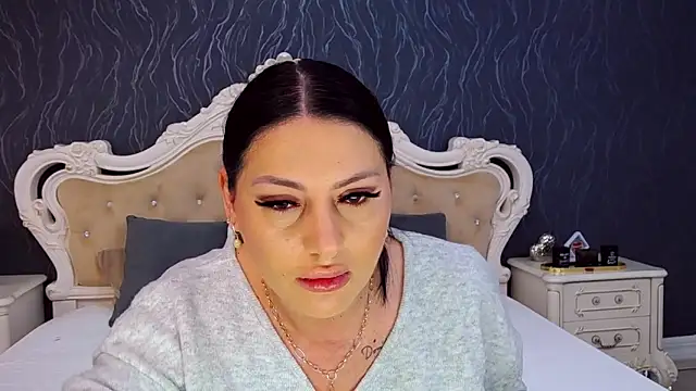 Snapshot of Lauren_Saint chatting on November 6, 9:46 am Lauren Saint online show from November 6, 9:46 am