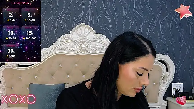 Snapshot of Lauren_Saint chatting on February 9, 7:59 am Lauren Saint online show from February 9, 7:59 am