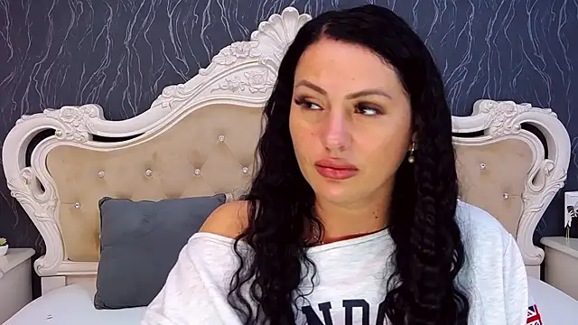 Snapshot of Lauren_Saint chatting on October 3, 11:34 am Lauren Saint online show from October 3, 11:34 am